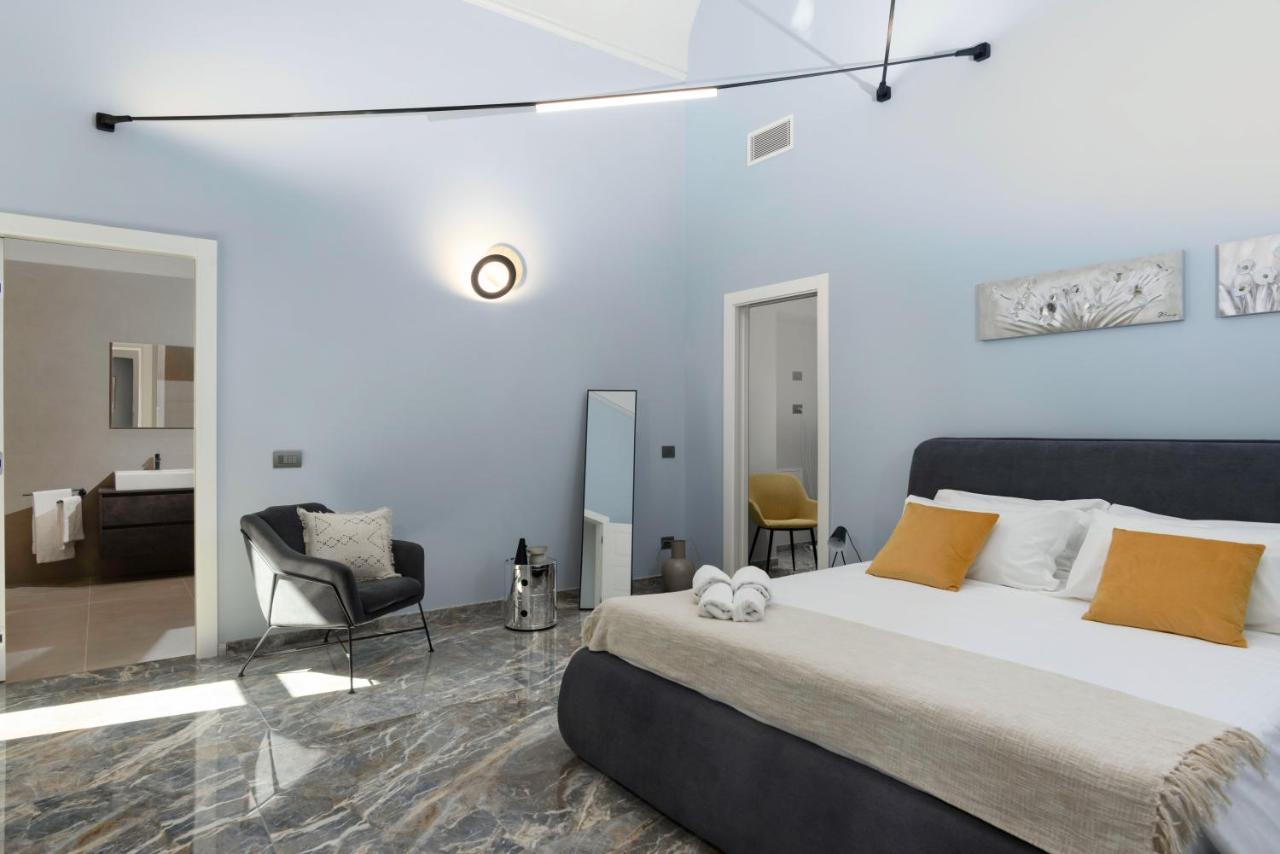 Q71 Timeless Suites Turin Ngoại thất bức ảnh